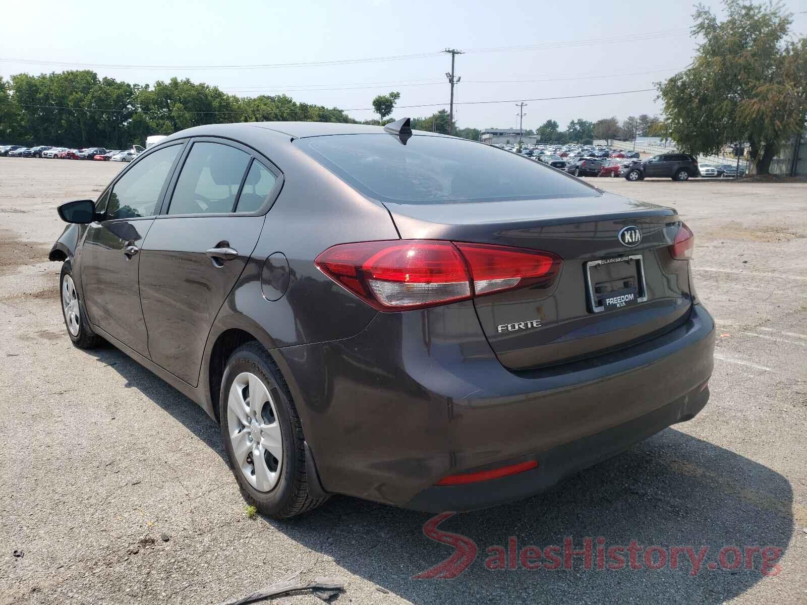 3KPFL4A72JE176304 2018 KIA FORTE