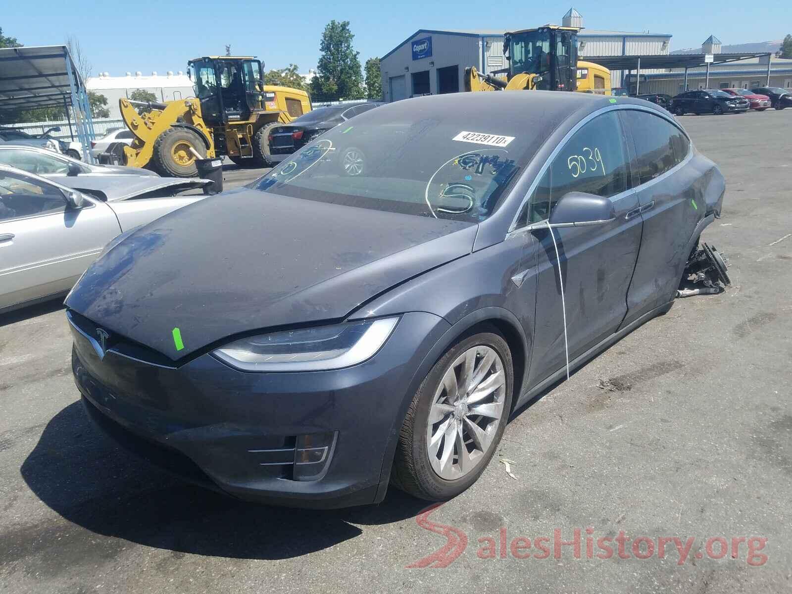 5YJXCAE24KF184675 2019 TESLA MODEL X