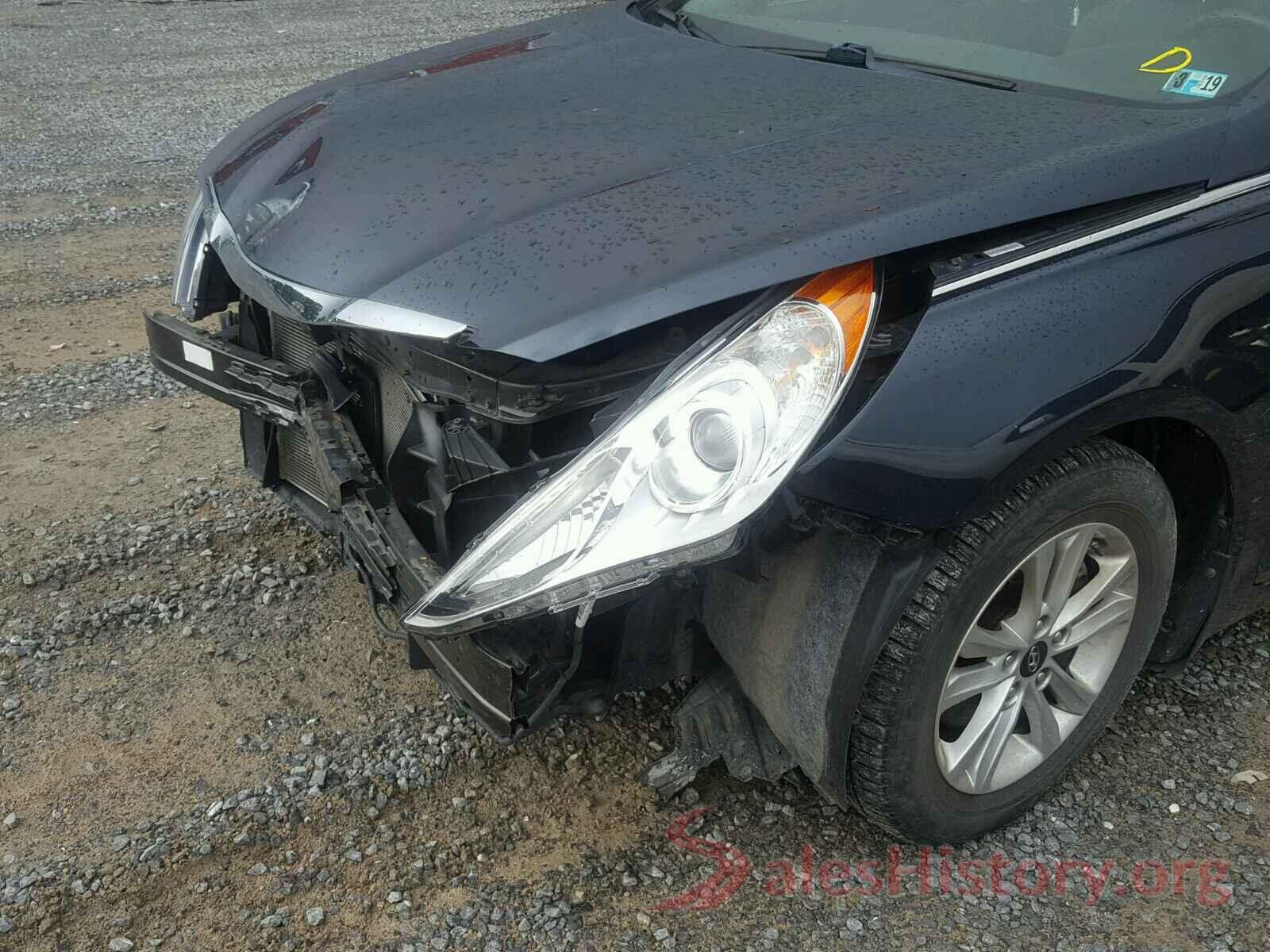 5NPEB4AC8BH147270 2011 HYUNDAI SONATA