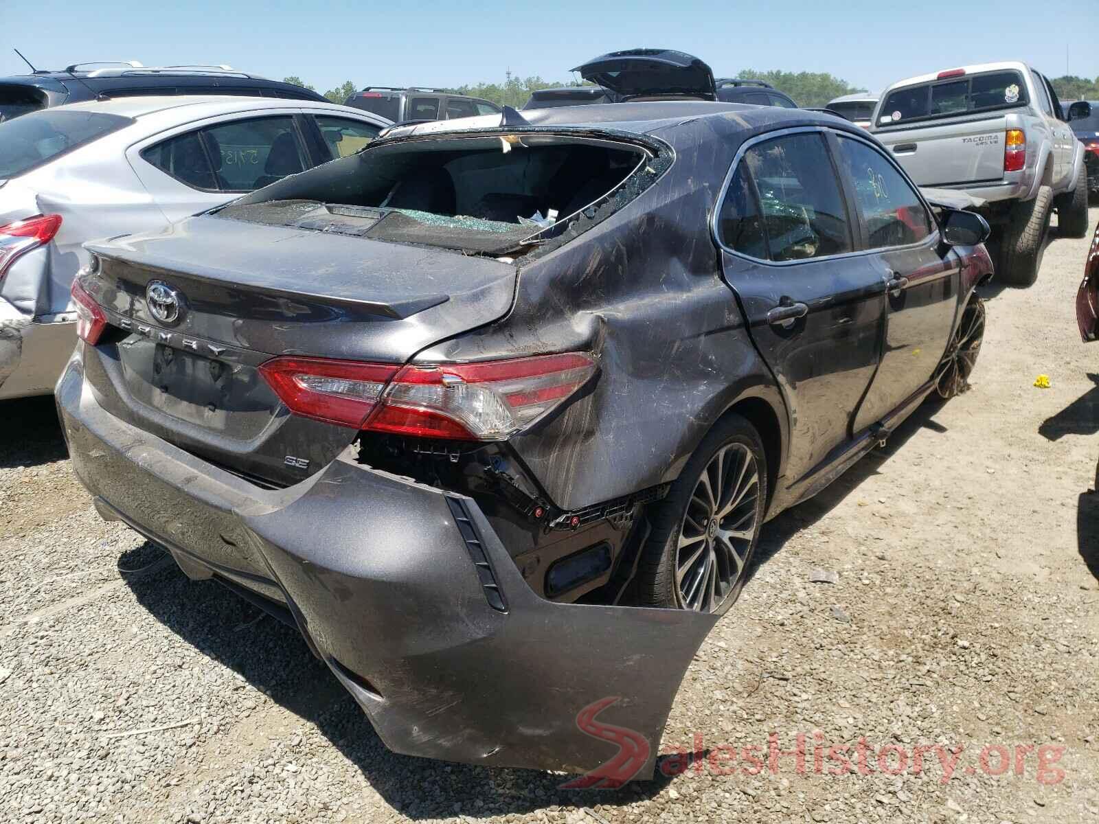 4T1B11HKXKU162632 2019 TOYOTA CAMRY