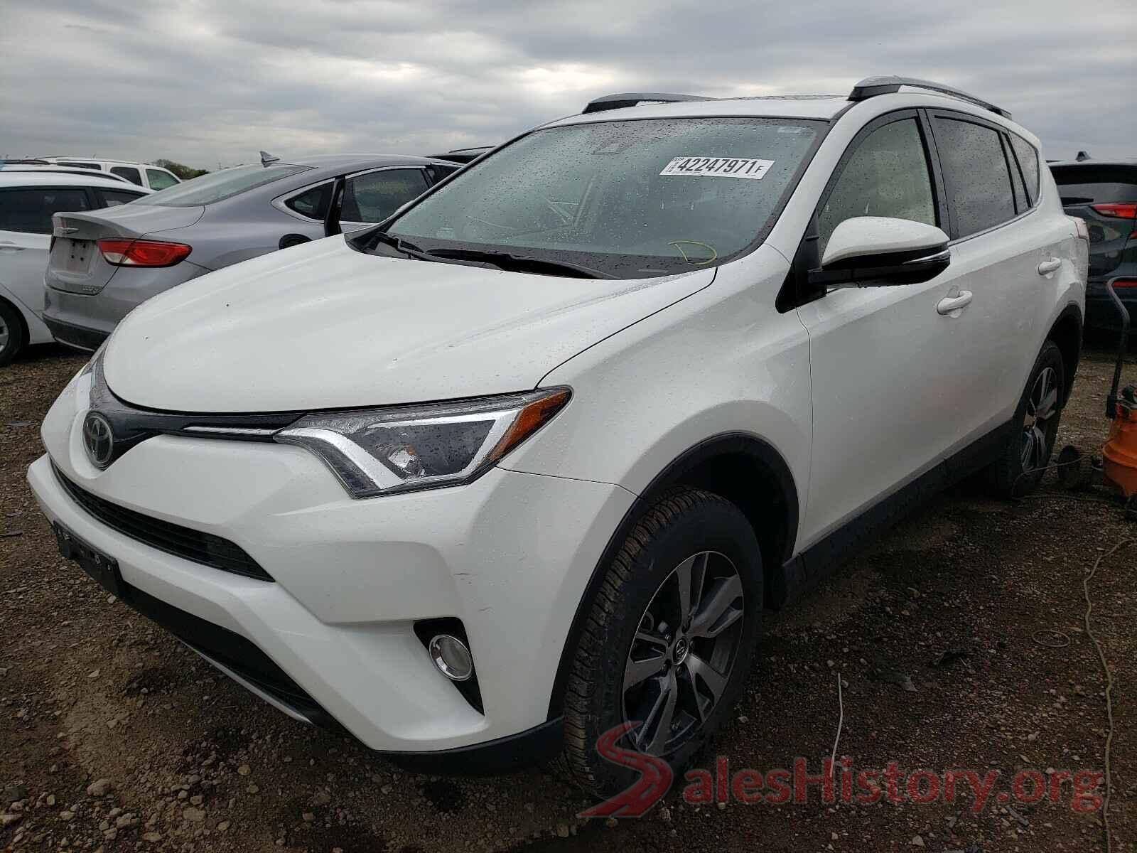 JTMRFREV0JJ746023 2018 TOYOTA RAV4