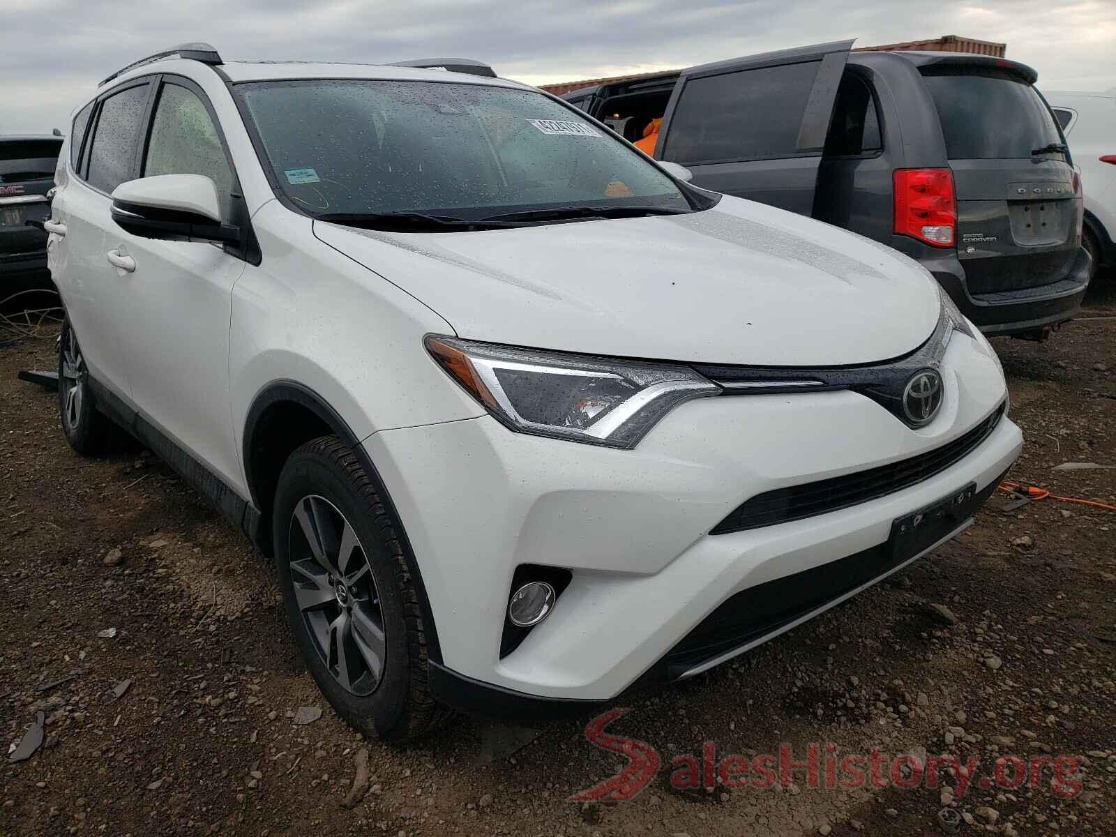 JTMRFREV0JJ746023 2018 TOYOTA RAV4