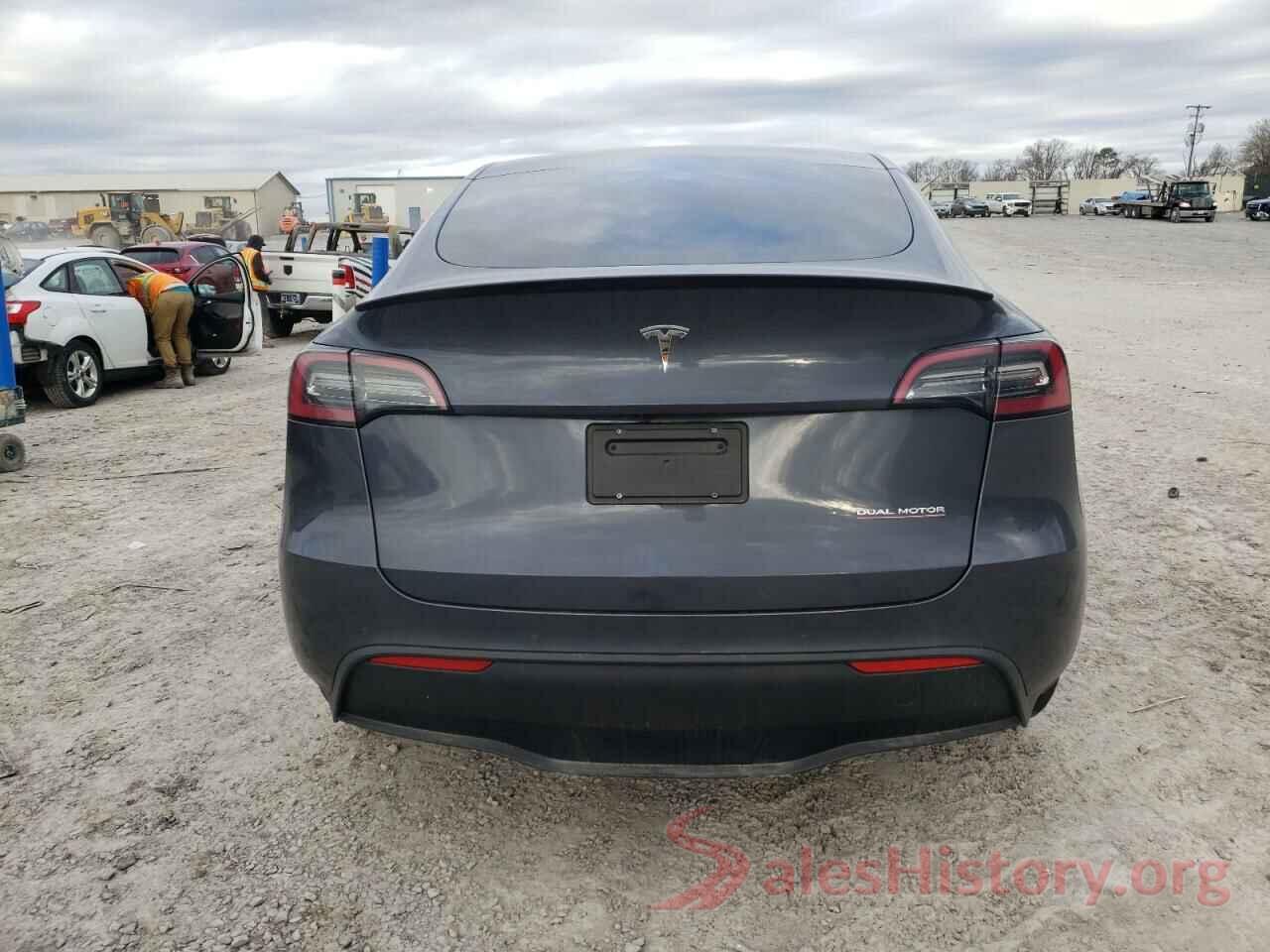 7SAYGDEF2NF520649 2022 TESLA MODEL Y