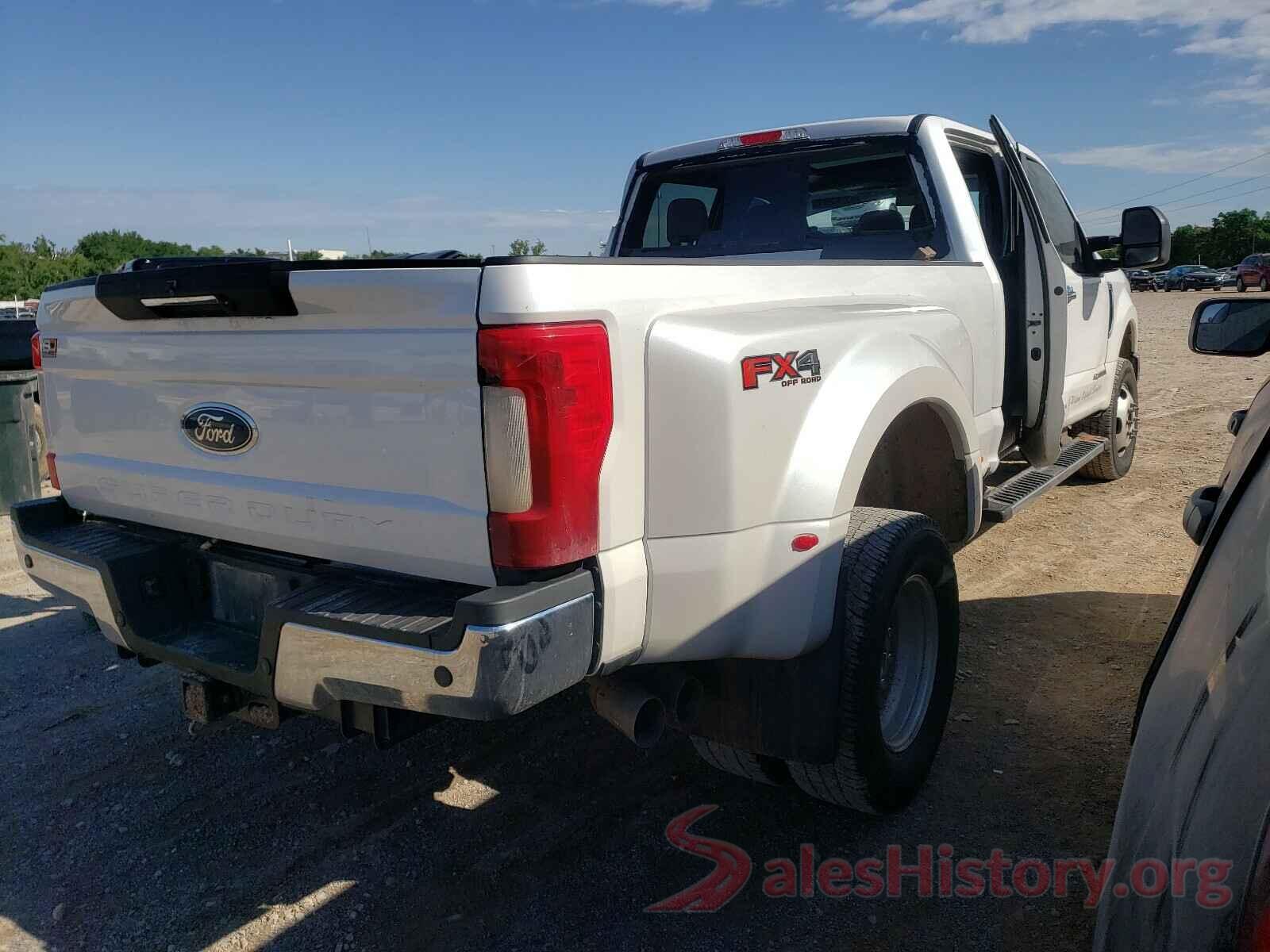 1FT8W3DTXHEB69108 2017 FORD F350