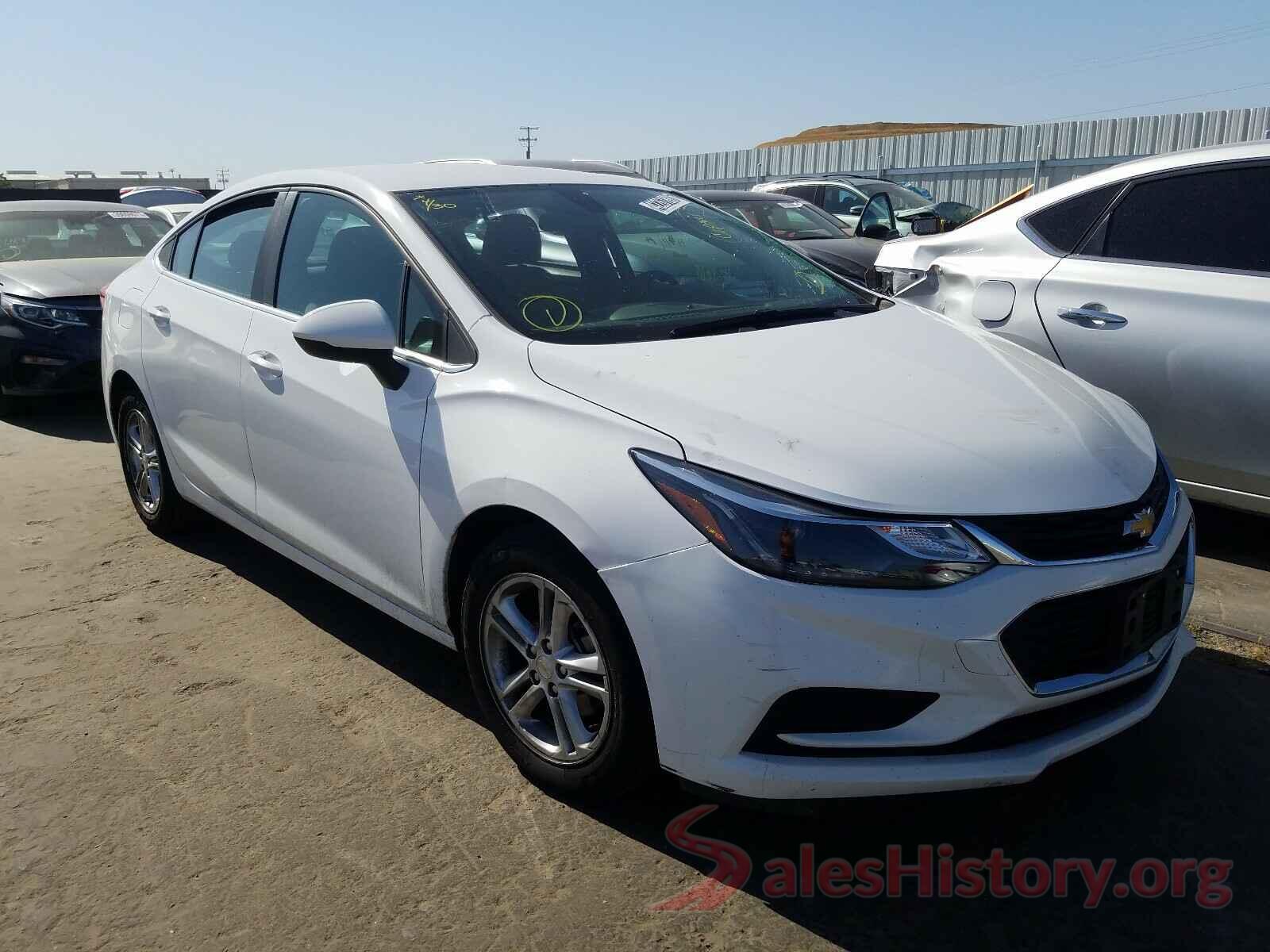 1G1BE5SM4J7195870 2018 CHEVROLET CRUZE