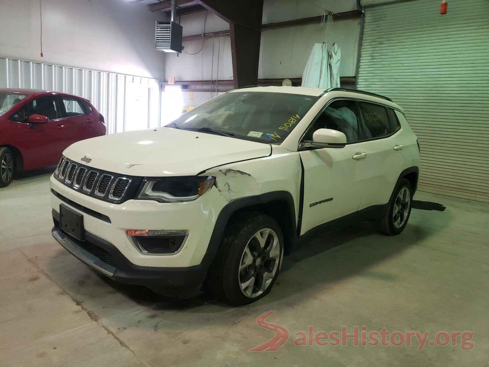 3C4NJDCB5JT393540 2018 JEEP COMPASS