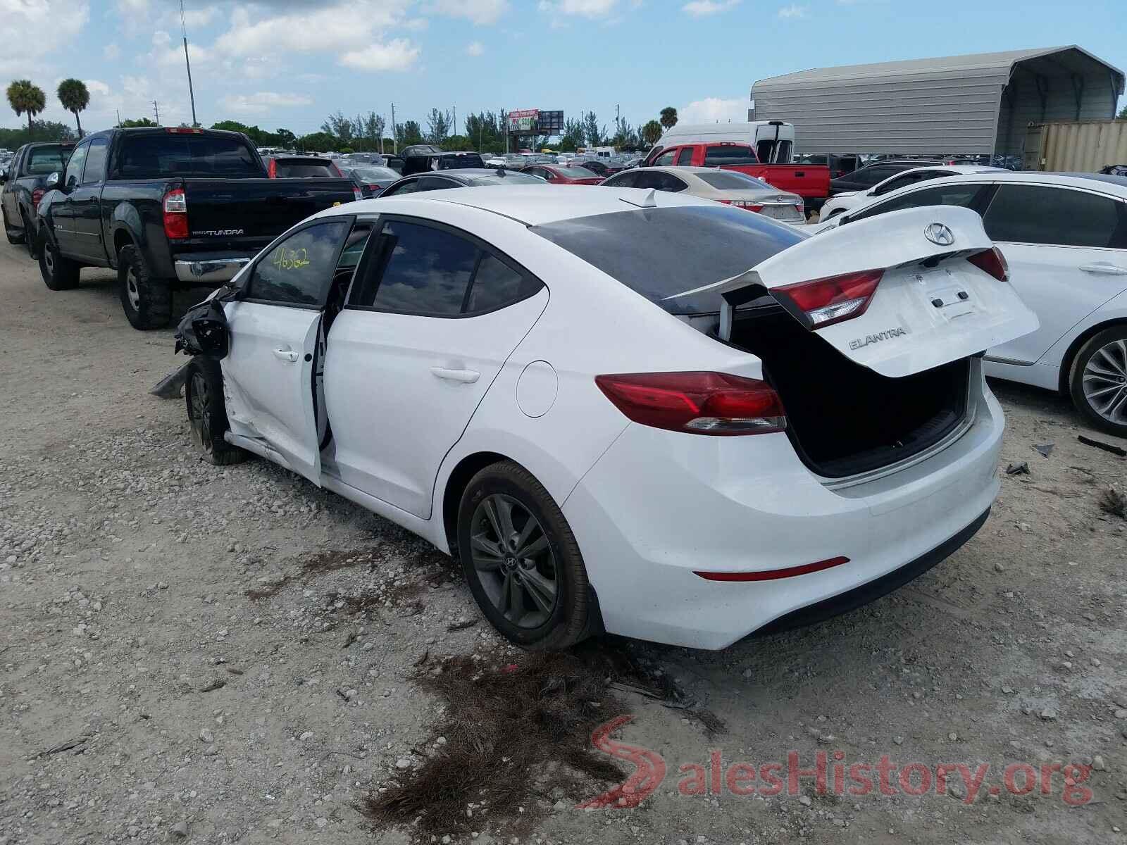 5NPD84LFXJH356638 2018 HYUNDAI ELANTRA