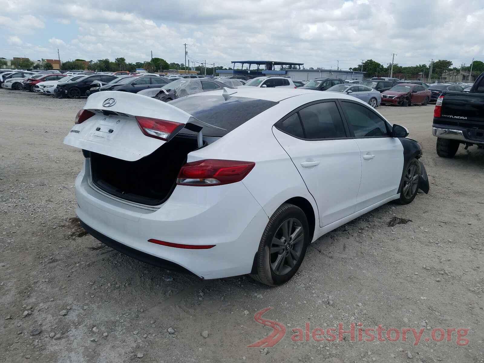 5NPD84LFXJH356638 2018 HYUNDAI ELANTRA