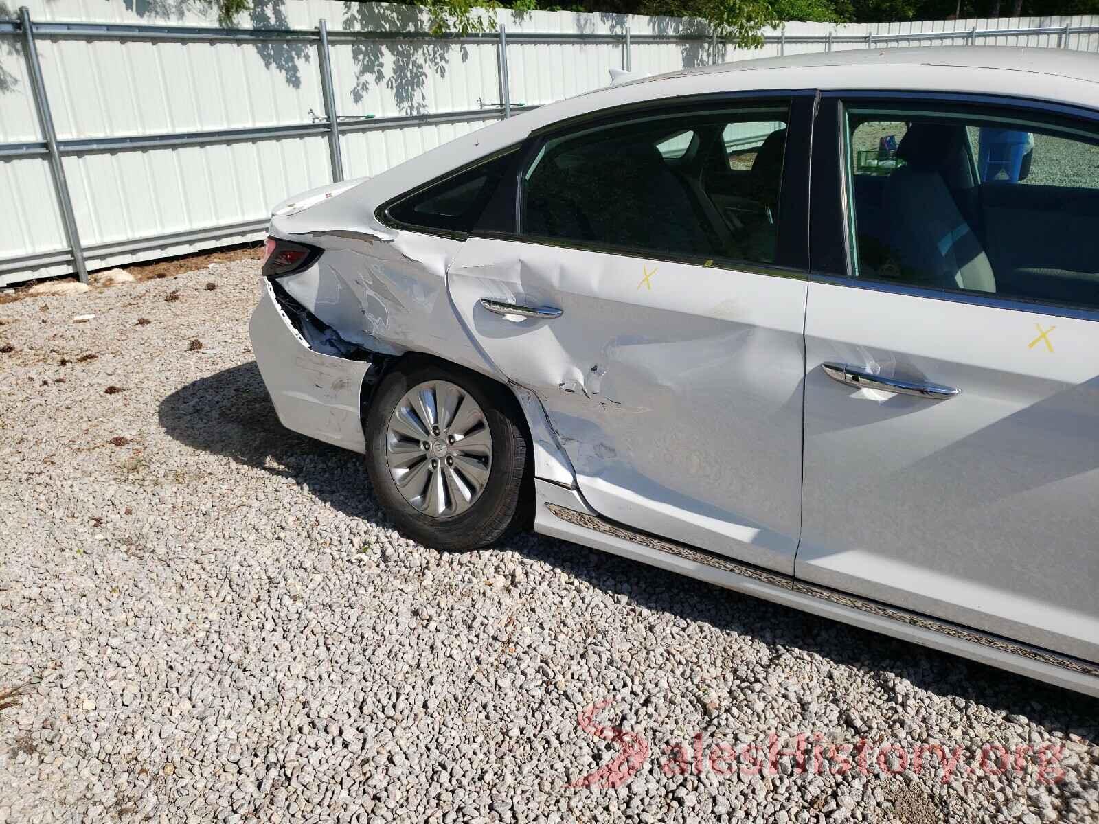 KMHE24L38HA068853 2017 HYUNDAI SONATA