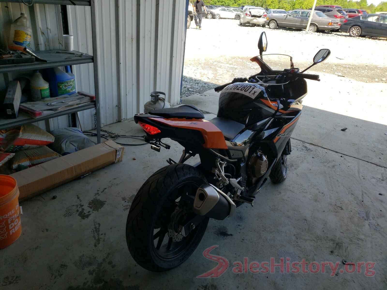 MLHPC4403H5400251 2017 HONDA CBR CYCLE