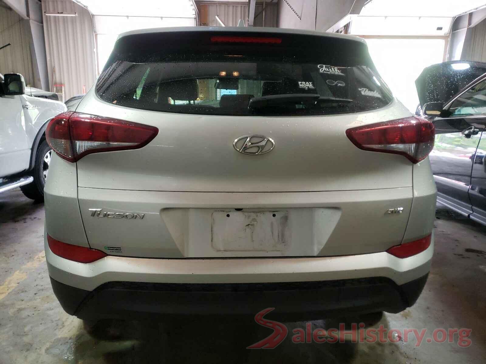 KM8J3CA43JU758290 2018 HYUNDAI TUCSON