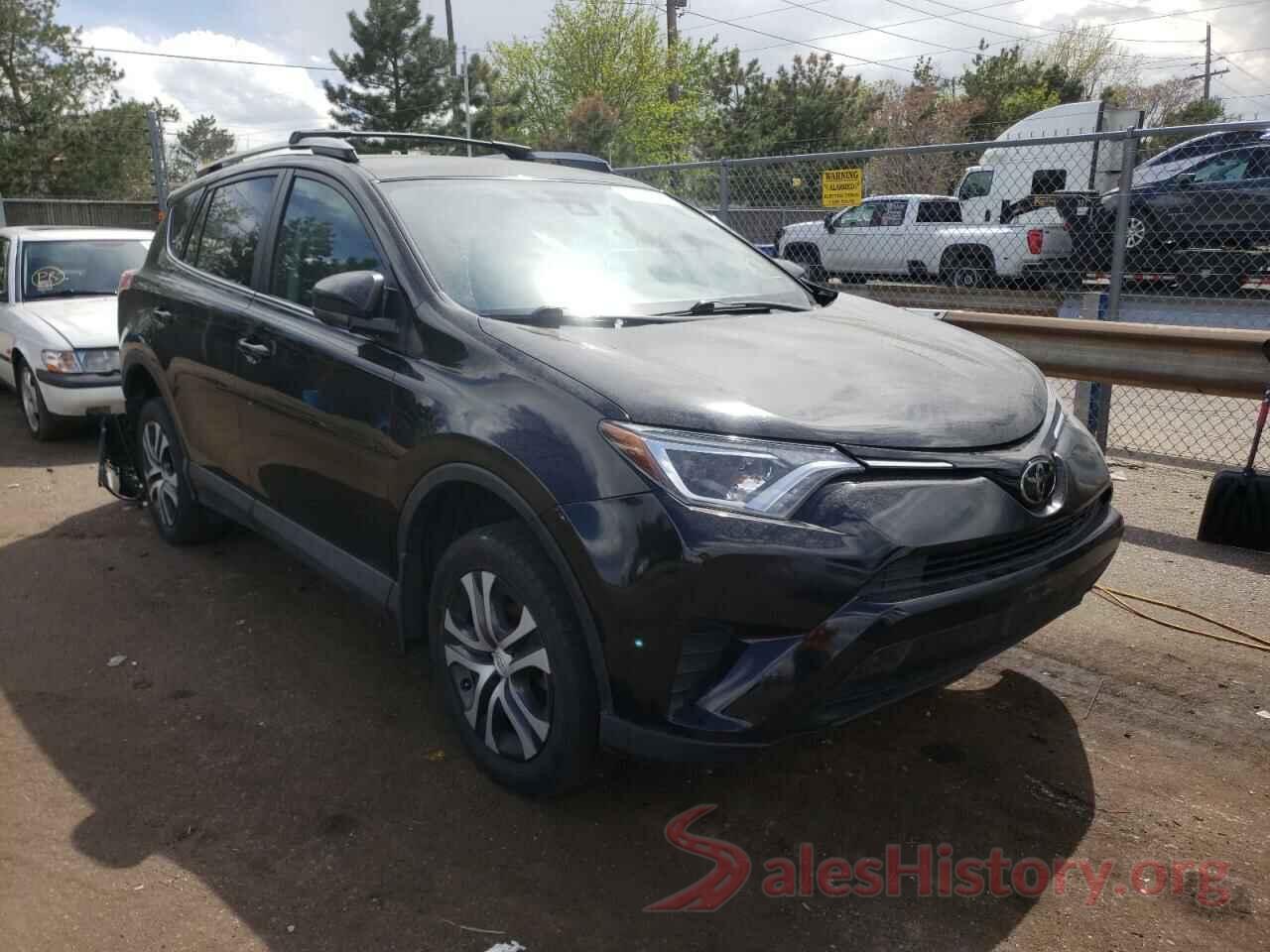 2T3BFREV0HW695328 2017 TOYOTA RAV4