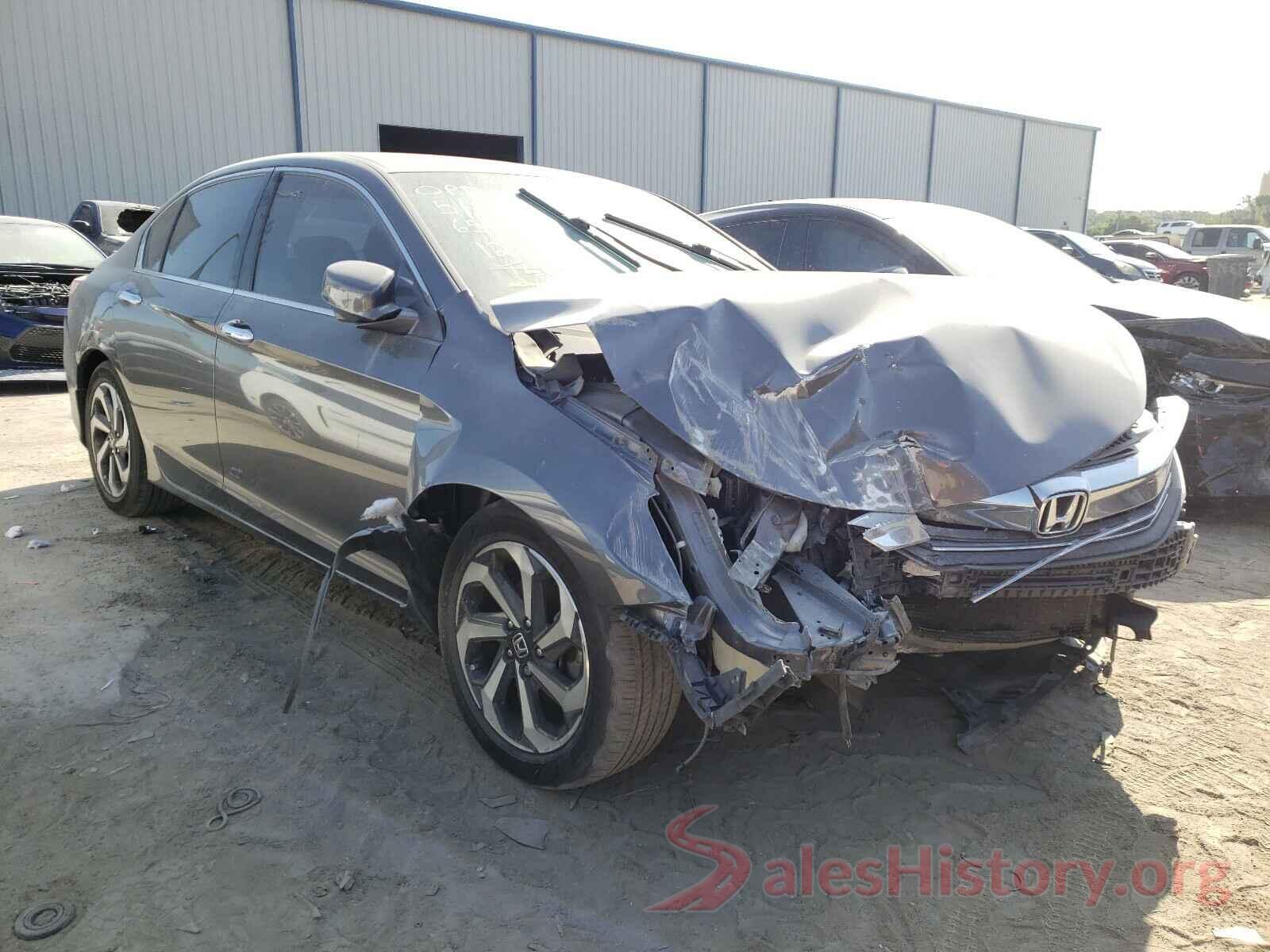 1HGCR2F7XHA217033 2017 HONDA ACCORD