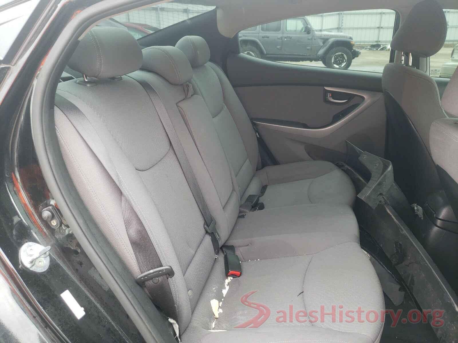 KMHDH4AE4GU606203 2016 HYUNDAI ELANTRA