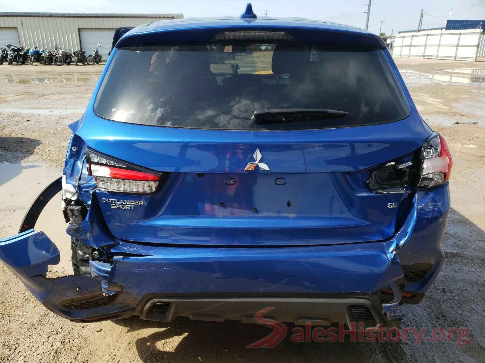 JA4AP4AU3LU011882 2020 MITSUBISHI OUTLANDER