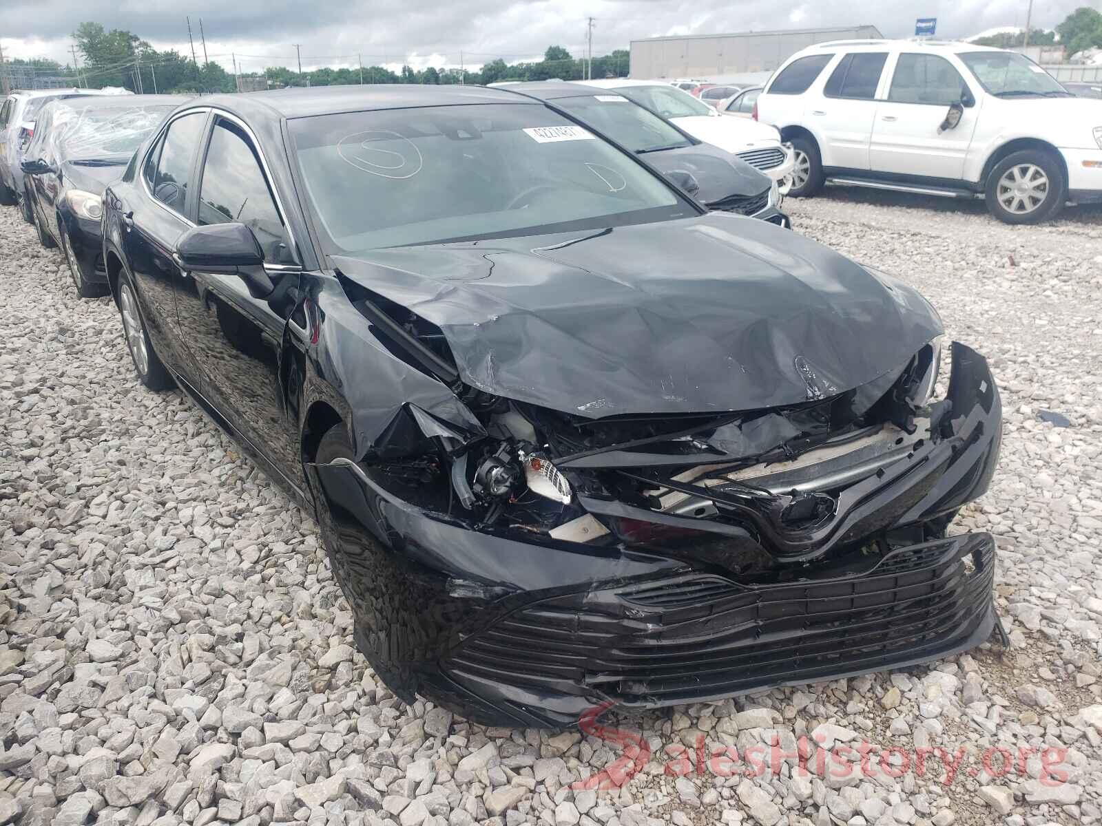 JTNB11HK3J3046600 2018 TOYOTA CAMRY