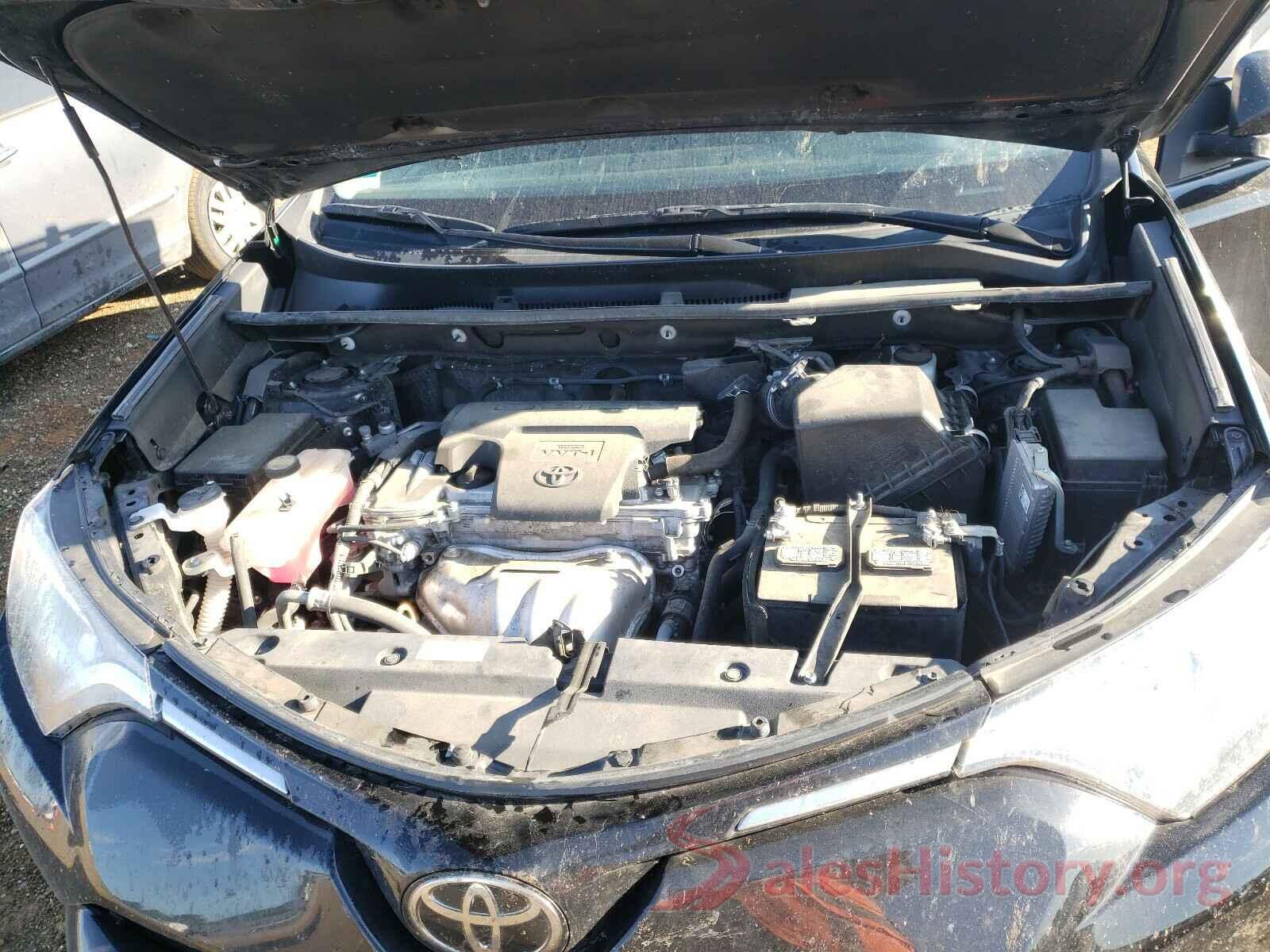 2T3ZFREV1JW429014 2018 TOYOTA RAV4