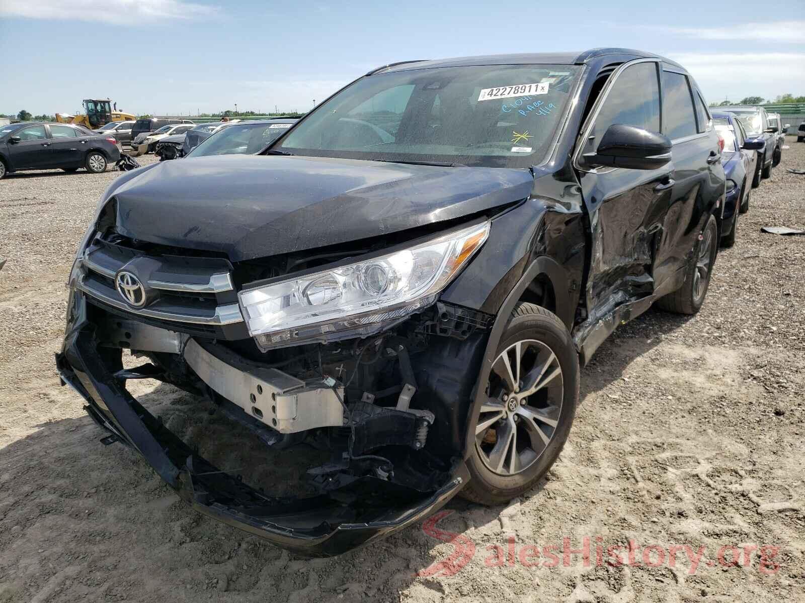 5TDKZRFH7JS534045 2018 TOYOTA HIGHLANDER