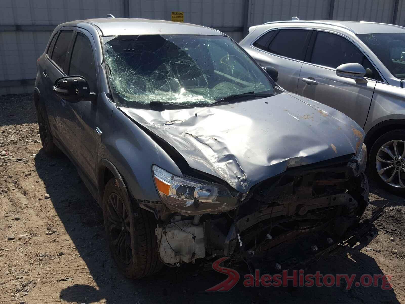 JA4AP3AU3JZ024738 2018 MITSUBISHI OUTLANDER