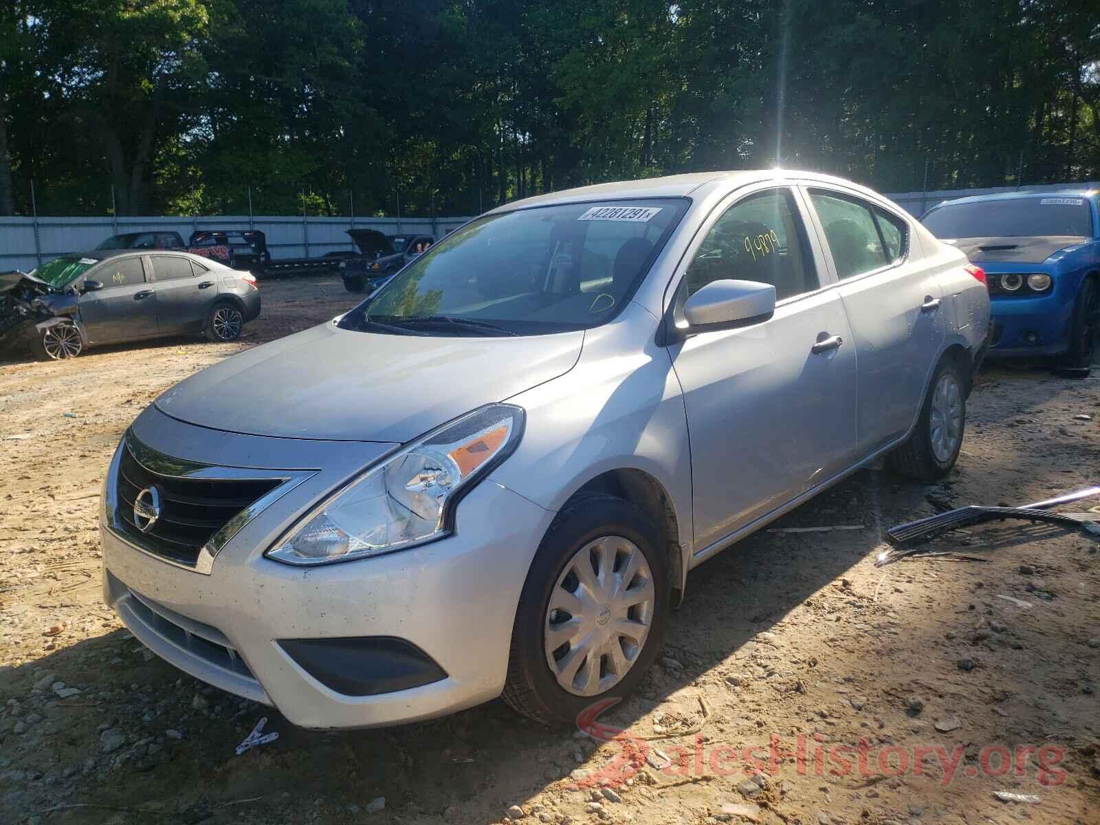 3N1CN7AP7HL880666 2017 NISSAN VERSA