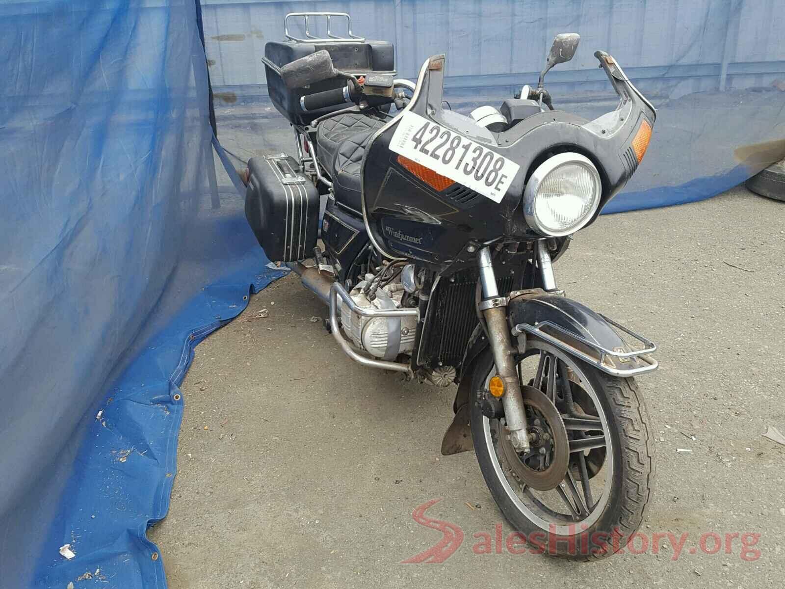 1HFSC0201BA104268 1981 HONDA GL CYCLE