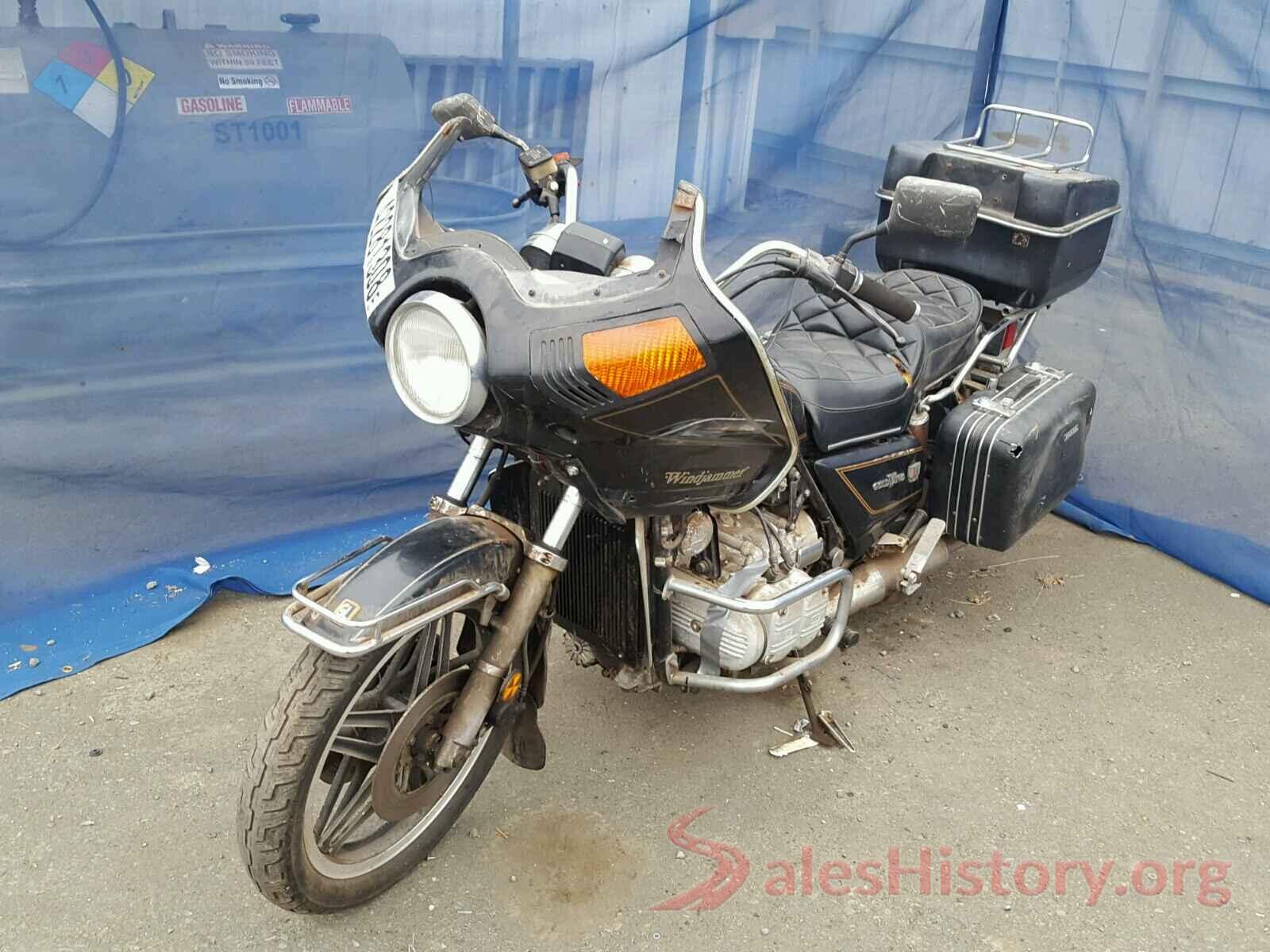 1HFSC0201BA104268 1981 HONDA GL CYCLE