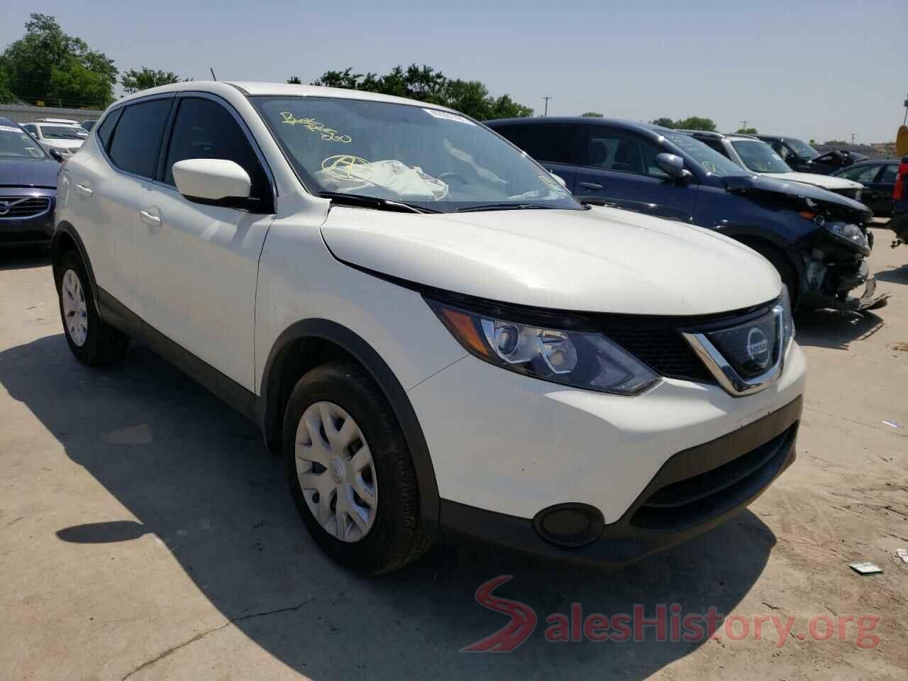 JN1BJ1CP2JW195573 2018 NISSAN ROGUE