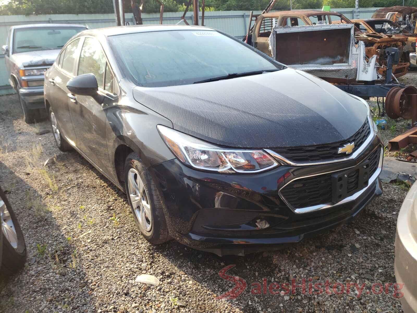 1G1BC5SM5J7233130 2018 CHEVROLET CRUZE