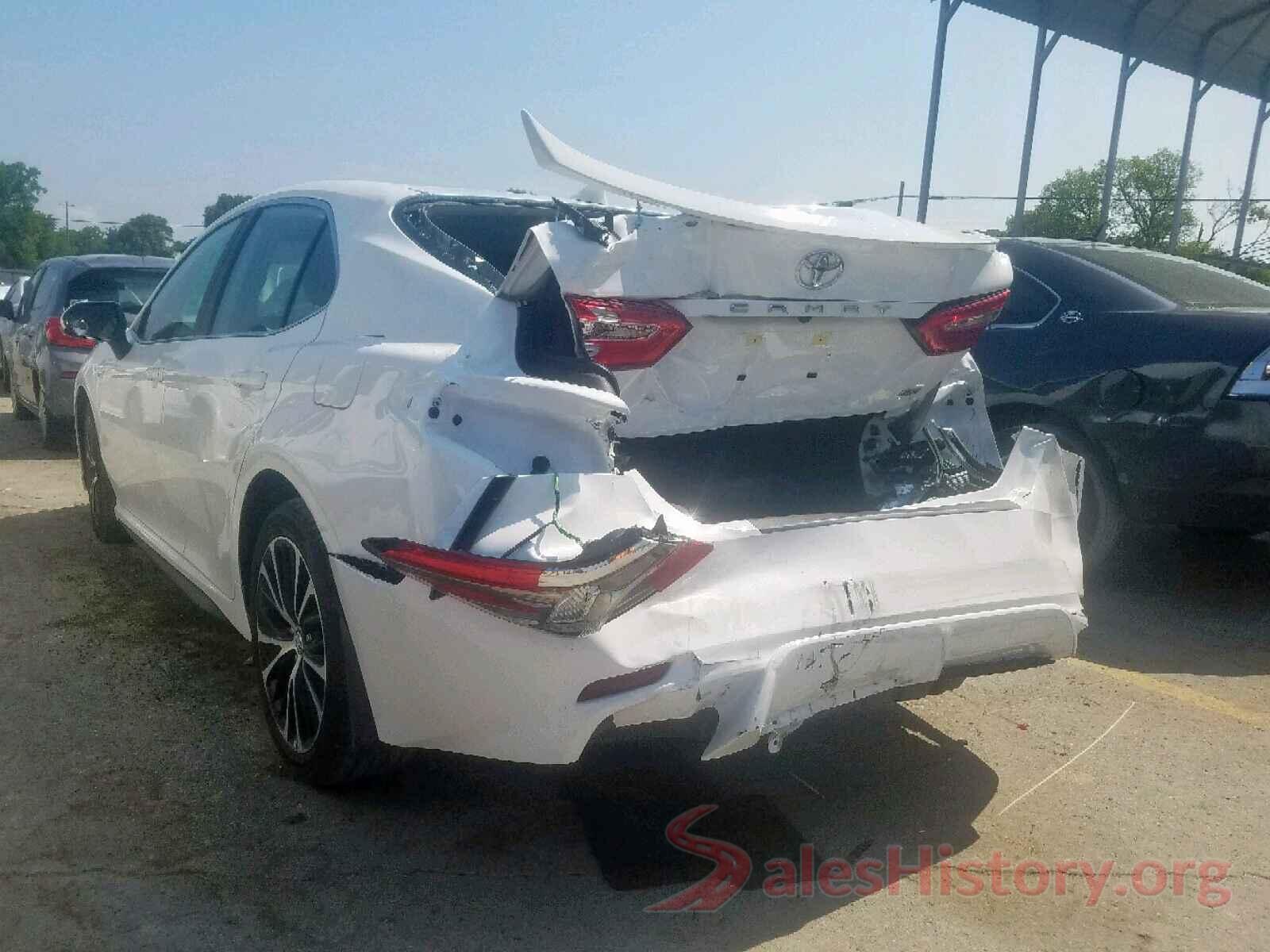 4T1B11HK4KU801166 2019 TOYOTA CAMRY