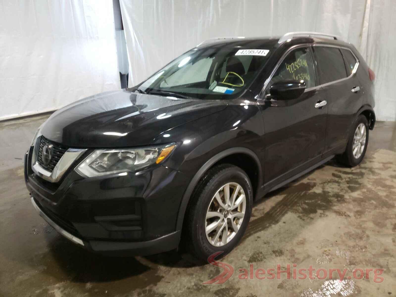 KNMAT2MV1JP558560 2018 NISSAN ROGUE