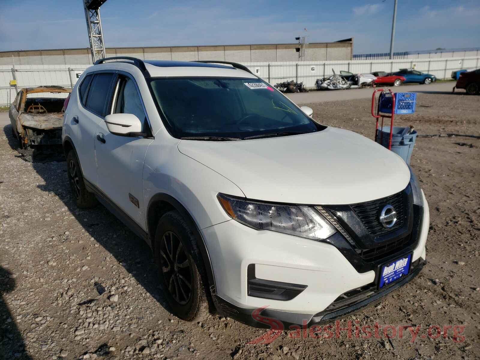 5N1AT2MV0HC766930 2017 NISSAN ROGUE