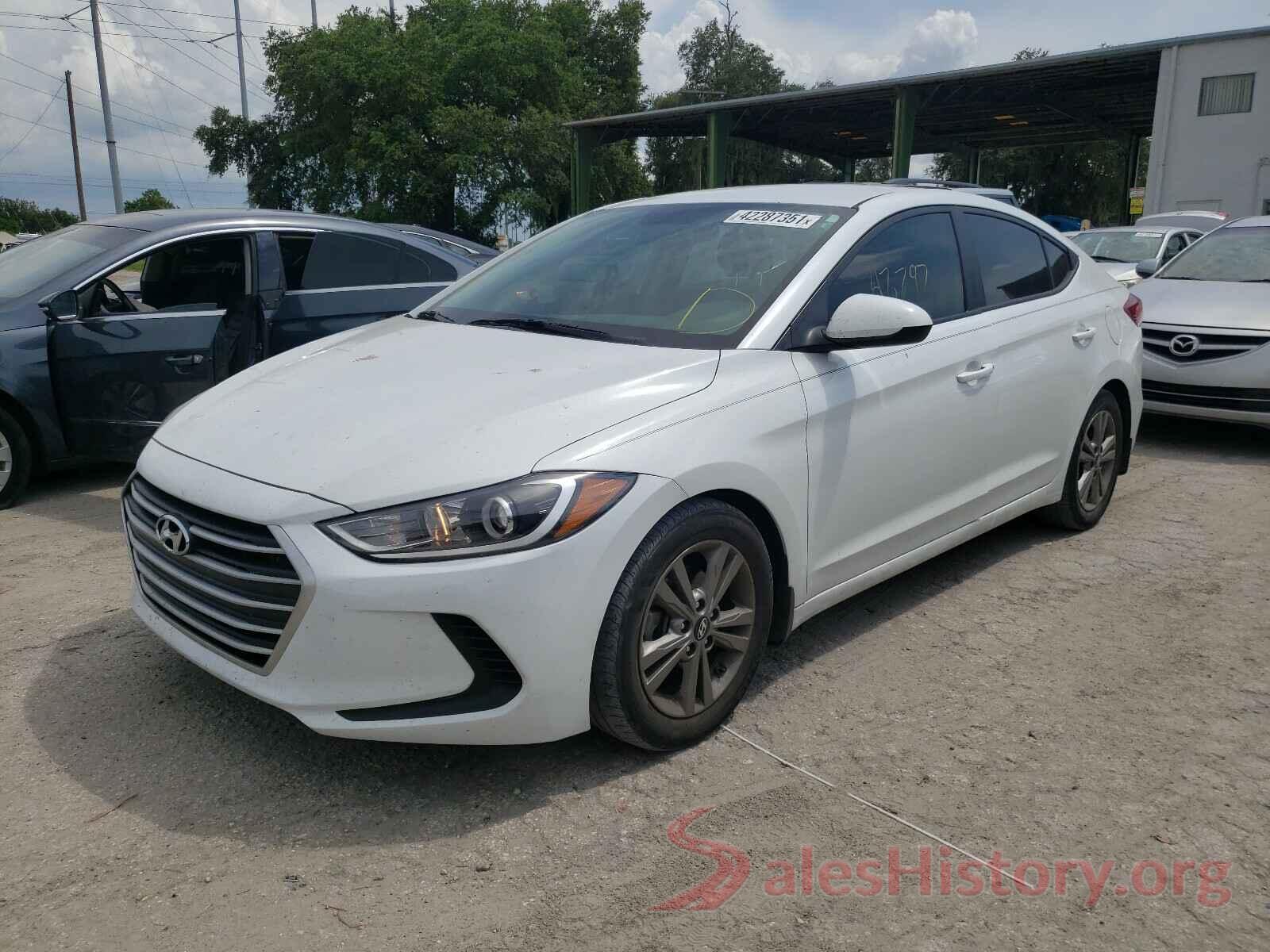 5NPD84LFXJH235530 2018 HYUNDAI ELANTRA