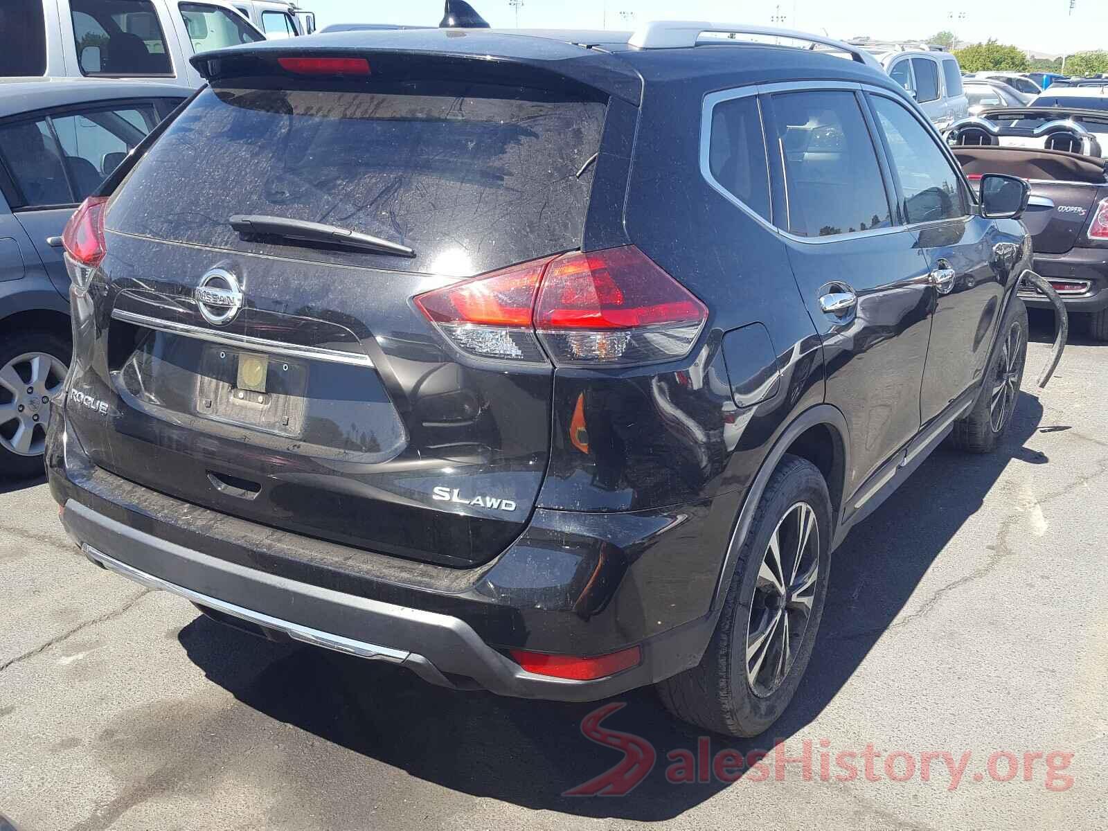 JN8AT2MV5JW318695 2018 NISSAN ROGUE