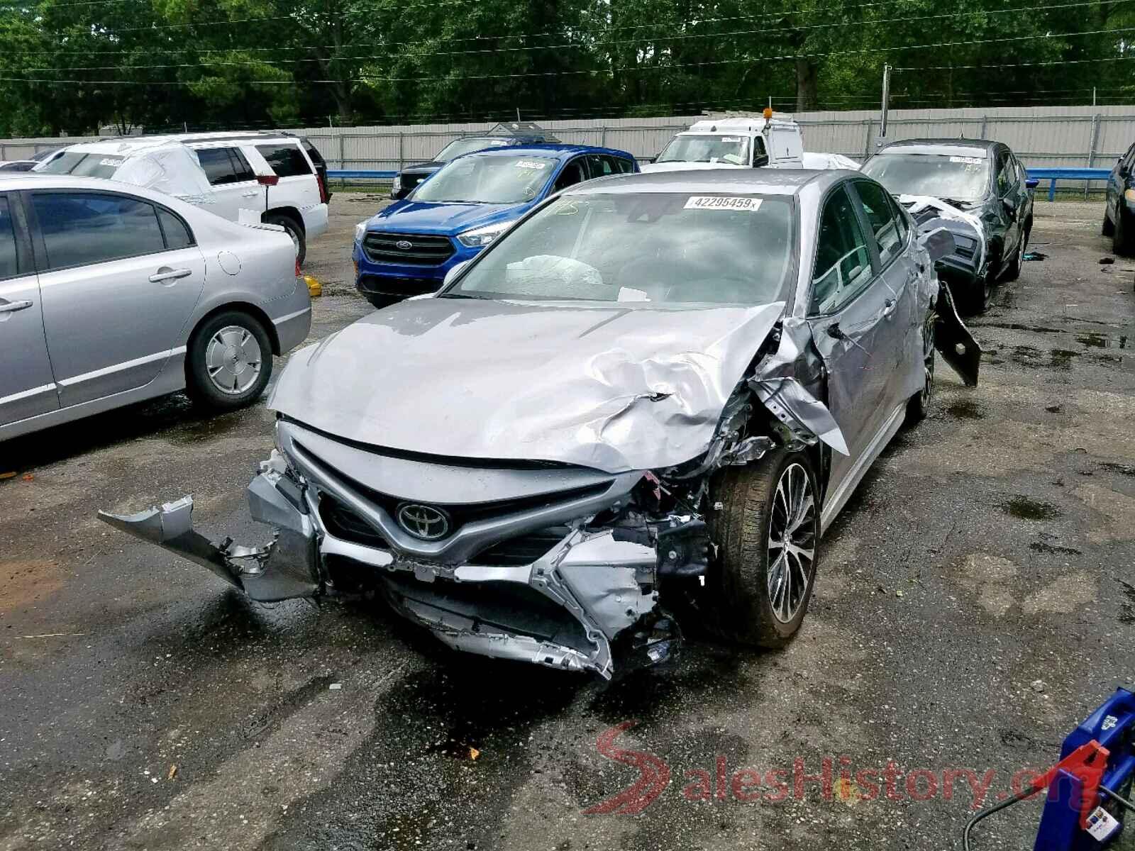 4T1B11HKXKU728630 2019 TOYOTA CAMRY