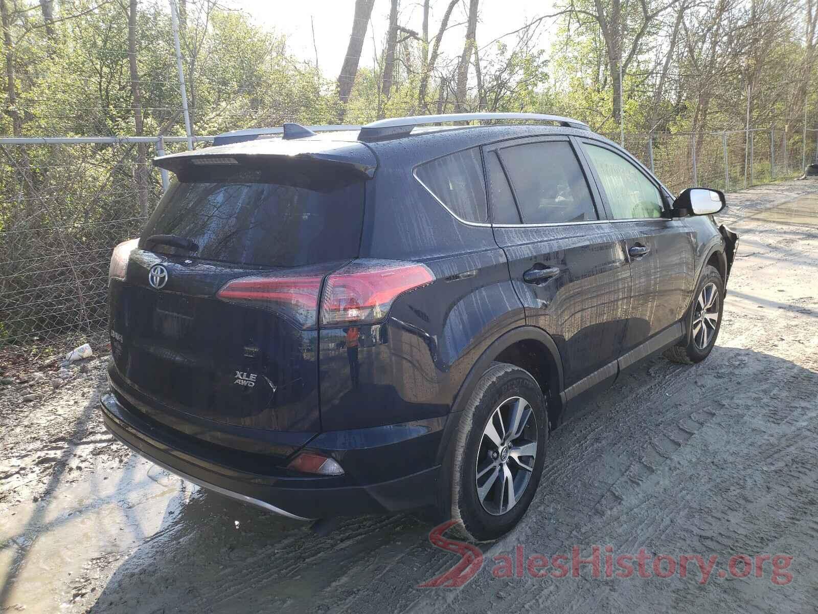 JTMRFREV5HJ165093 2017 TOYOTA RAV4