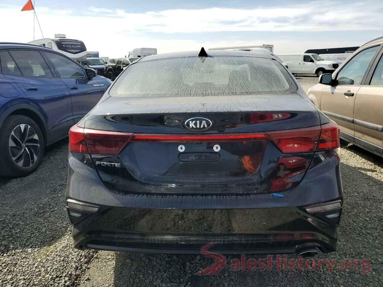 3KPF24AD4KE092687 2019 KIA FORTE