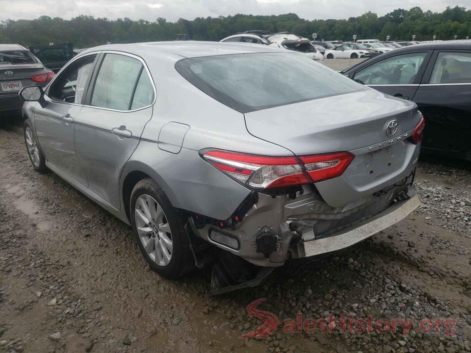 4T1B11HK4JU629607 2018 TOYOTA CAMRY