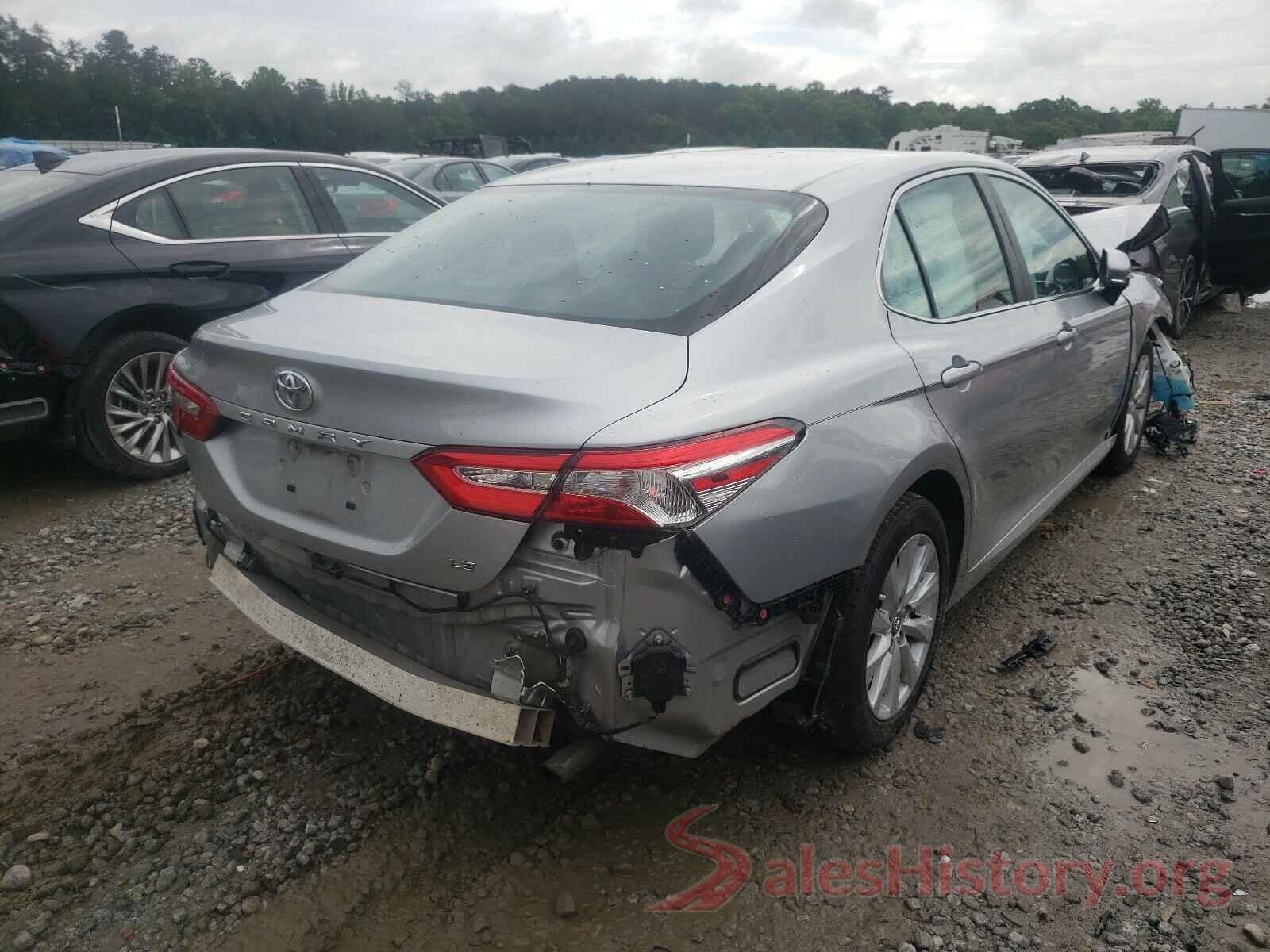 4T1B11HK4JU629607 2018 TOYOTA CAMRY