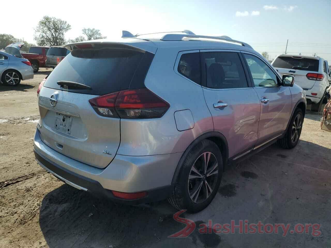 JN8AT2MTXJW463651 2018 NISSAN ROGUE