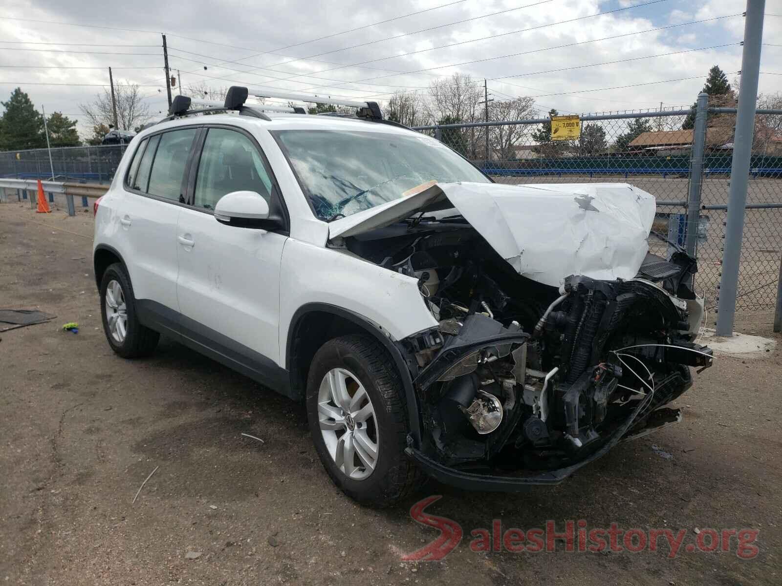 WVGBV7AX3HK042771 2017 VOLKSWAGEN TIGUAN