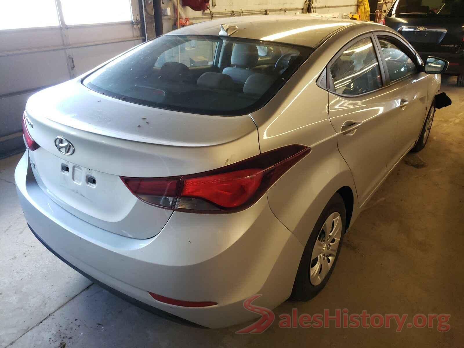 5NPDH4AE7GH731551 2016 HYUNDAI ELANTRA