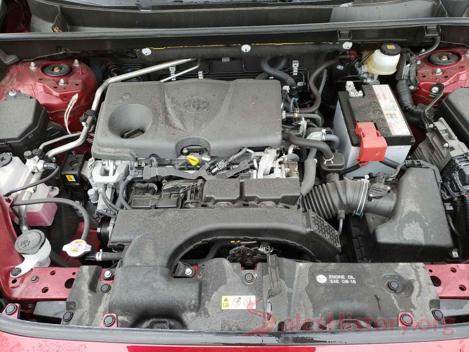 JTMH1RFV6KJ004395 2019 TOYOTA RAV4