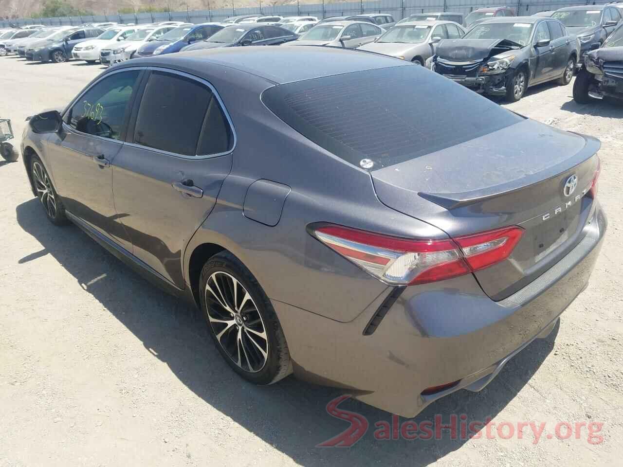 4T1B11HK5JU511923 2018 TOYOTA CAMRY