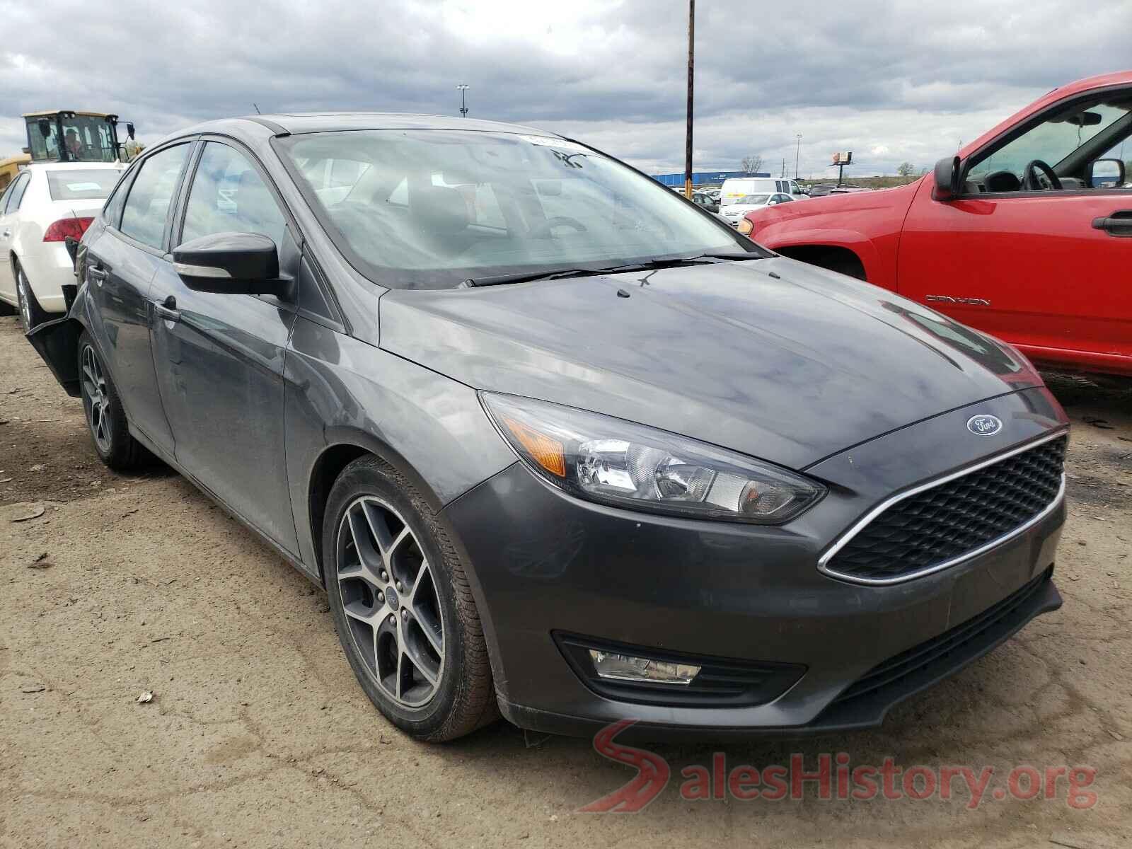 1FADP3H23JL277106 2018 FORD FOCUS