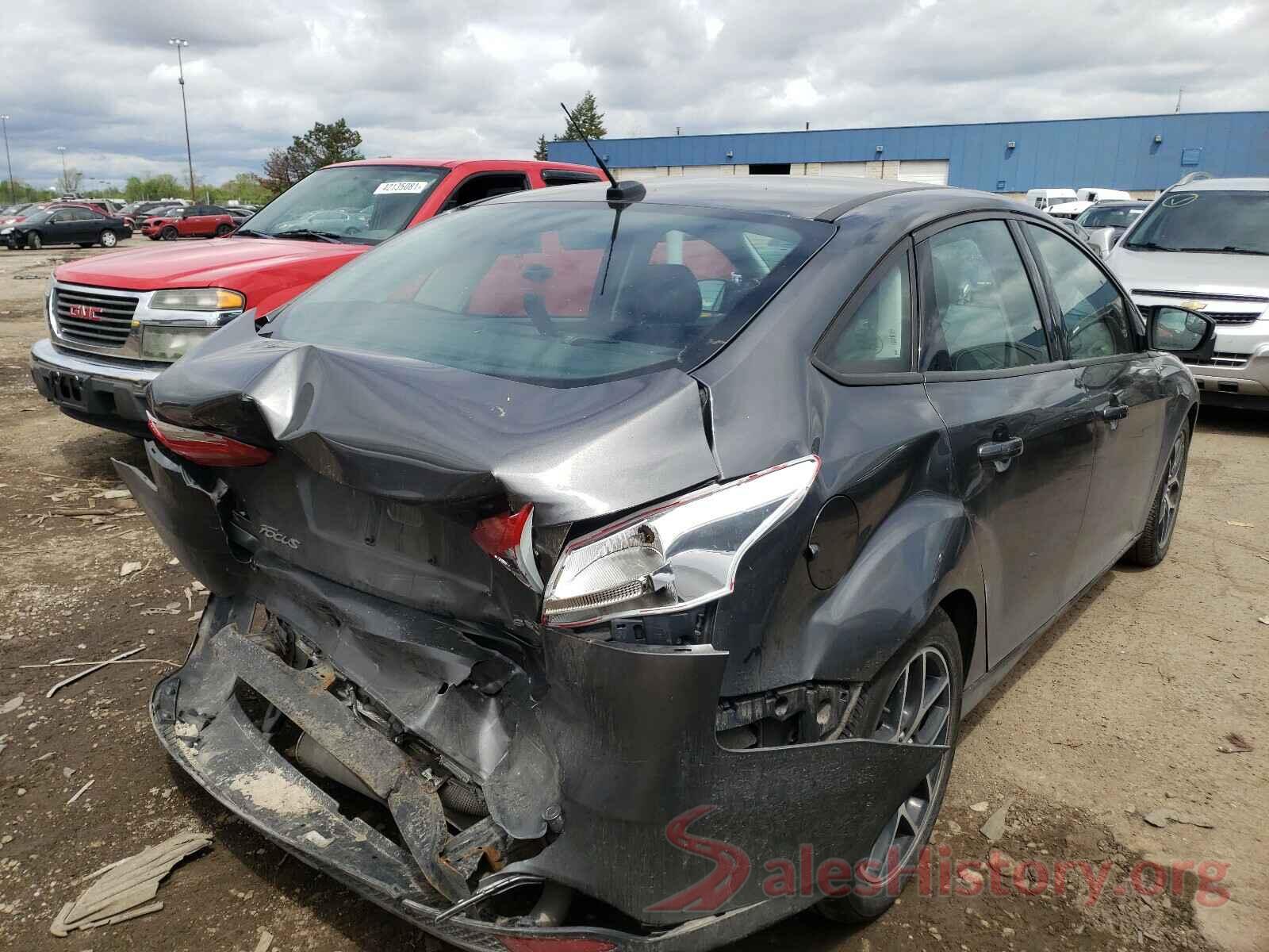 1FADP3H23JL277106 2018 FORD FOCUS