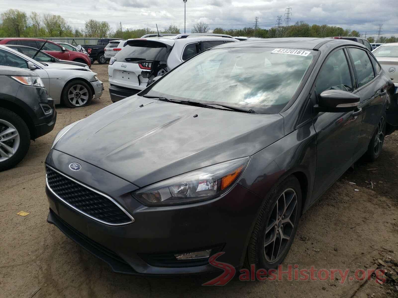 1FADP3H23JL277106 2018 FORD FOCUS