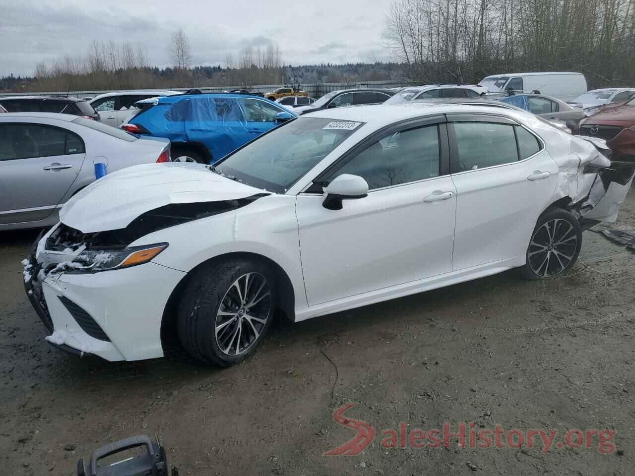 4T1B11HKXJU640837 2018 TOYOTA CAMRY