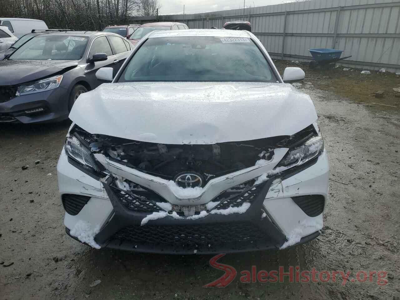 4T1B11HKXJU640837 2018 TOYOTA CAMRY