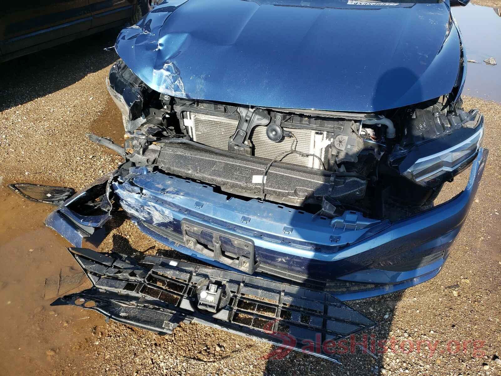 3VWCB7BUXKM186935 2019 VOLKSWAGEN JETTA