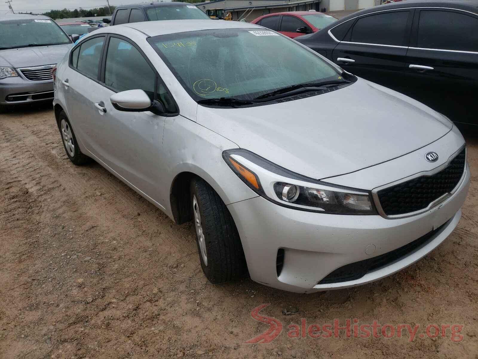 3KPFK4A79HE154135 2017 KIA FORTE